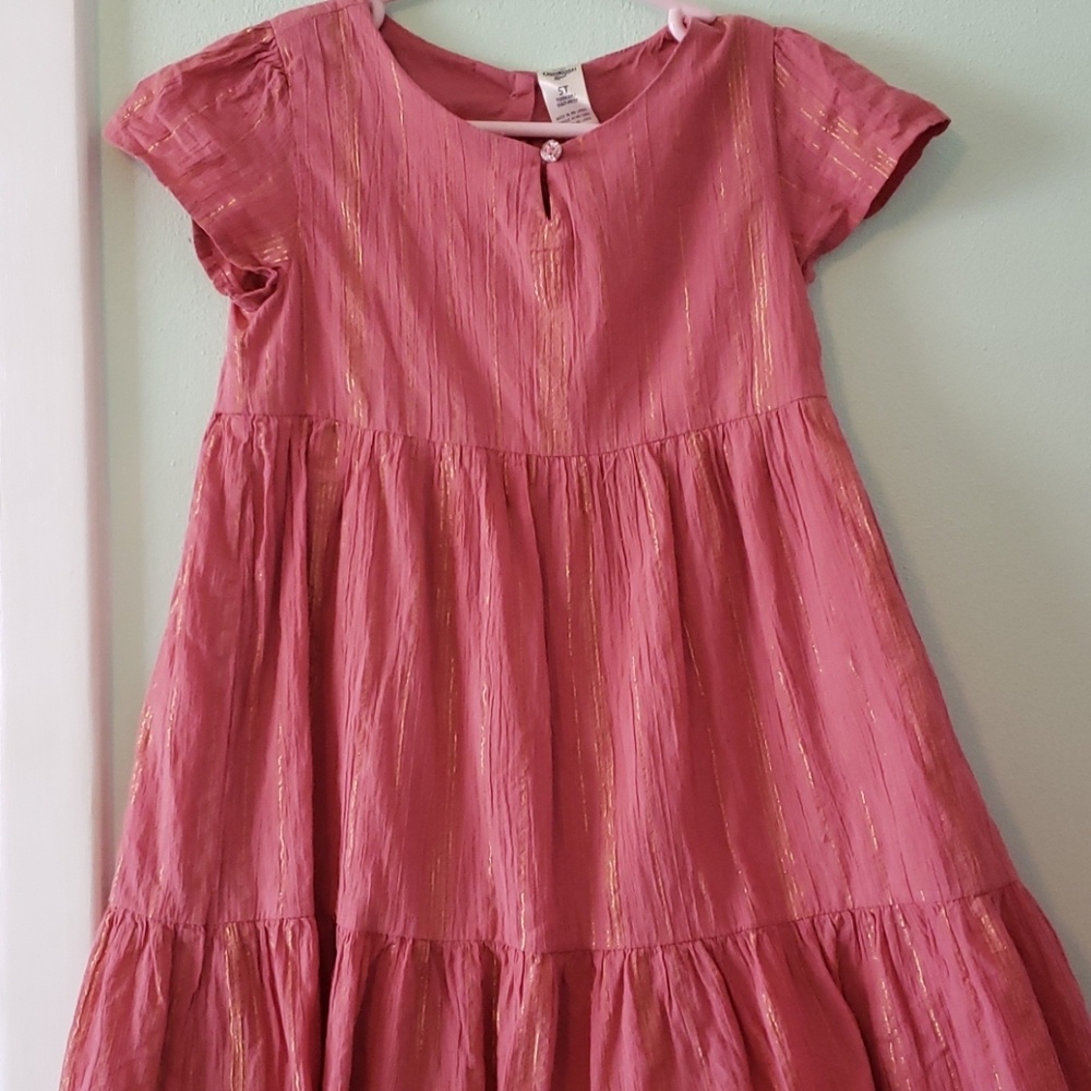 Girls dress